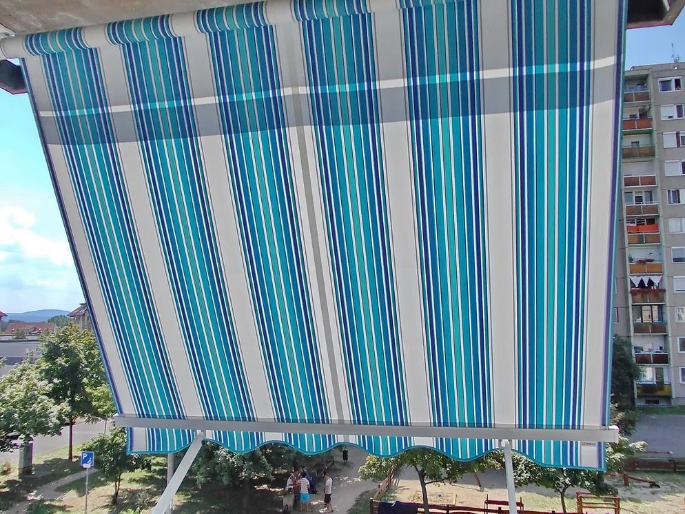 Variációk városi erkélyekre