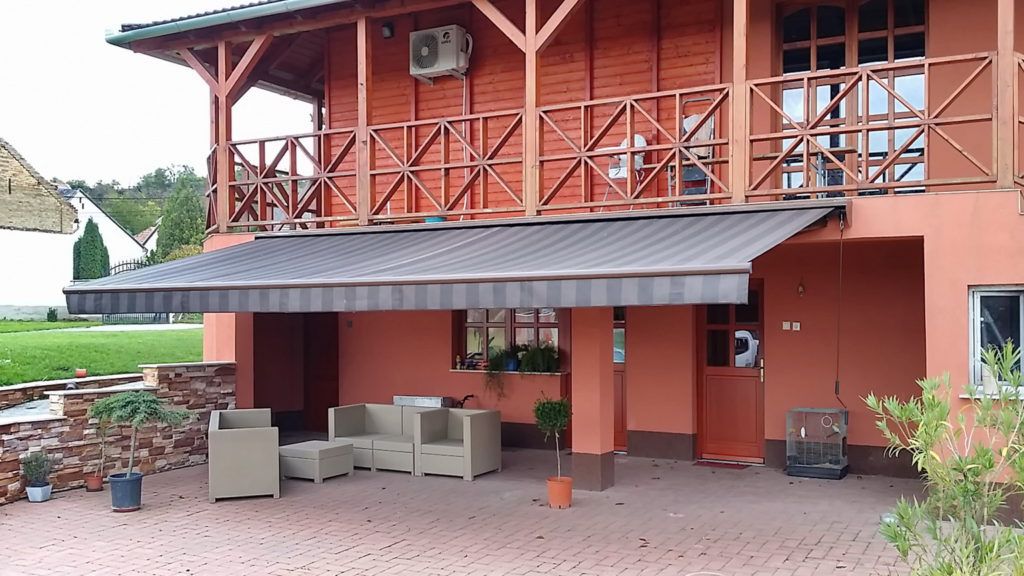 Napellenző, napvitorla: így készítsd fel! Napellenző, napvitorla: így készítsd fel!