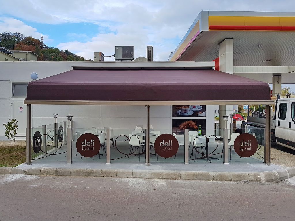 Pergola napellenző -Tiszafüred Shell kút