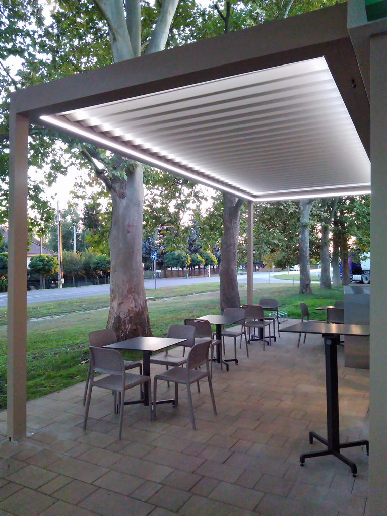 Bioklimatikus pergola -Mol kút Nagyatád 05