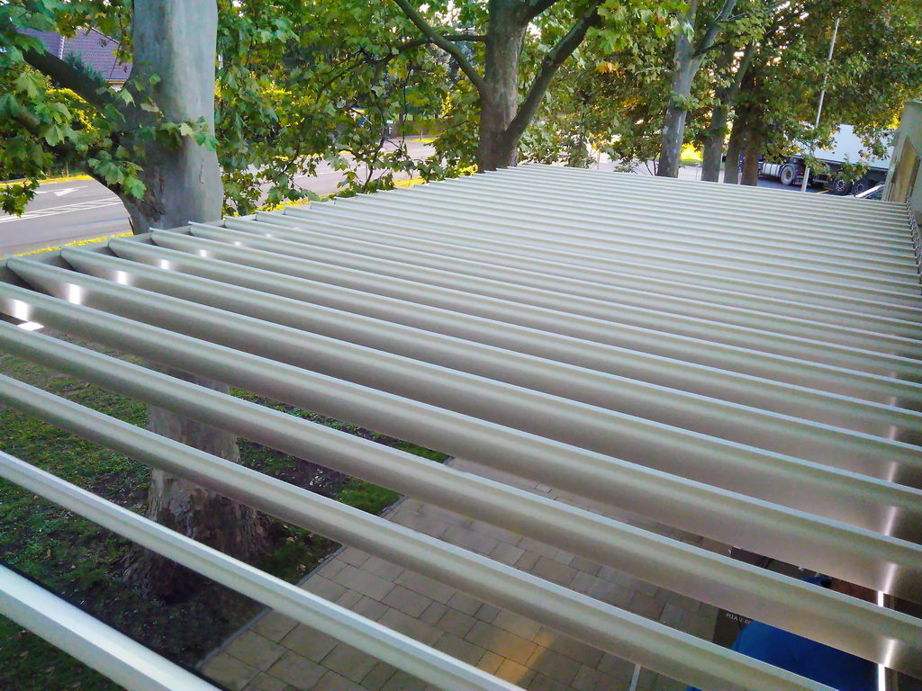 Bioklimatikus pergola -Mol kút Nagyatád 01