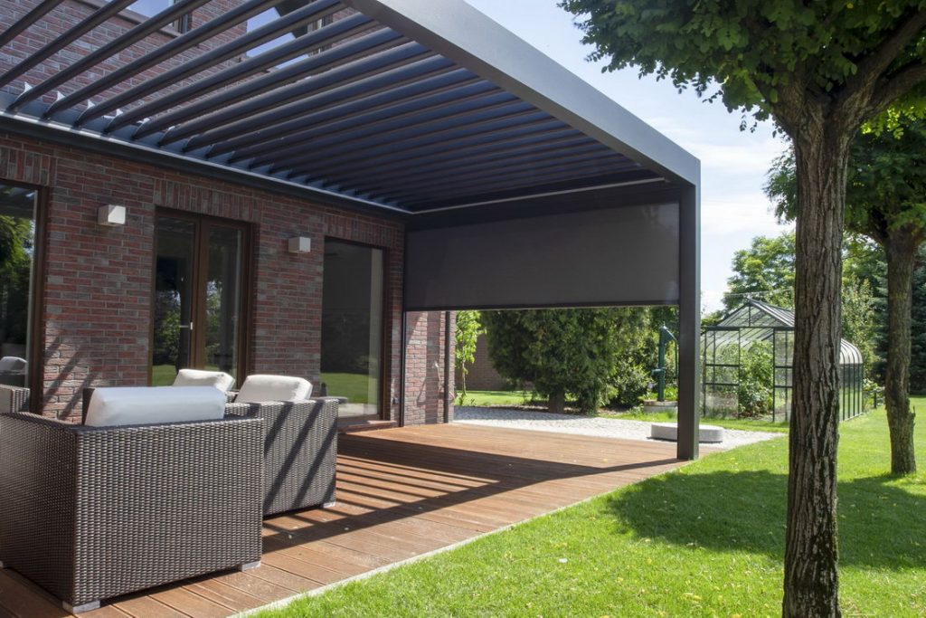 Bioklimatikus pergola -Kert 3