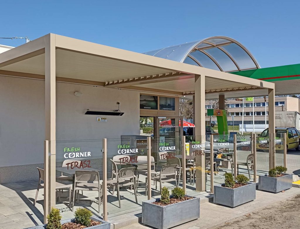 Bioklimatikus pergola -Vasvár Mol 01